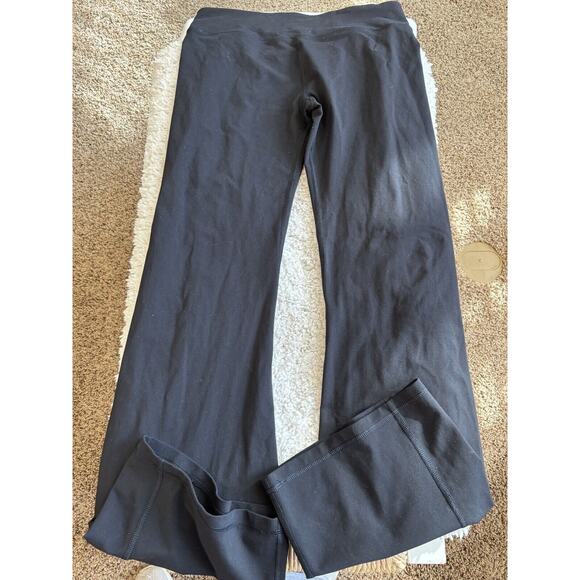 Lorna Jane Essentials 000 Women’s Sz. L Black Yoga Flare Pants. Great Pair - Picture 1 of 13